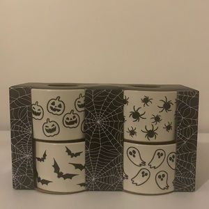 Halloween The Bakeshop Set of 4 Ramekins. Brand New.